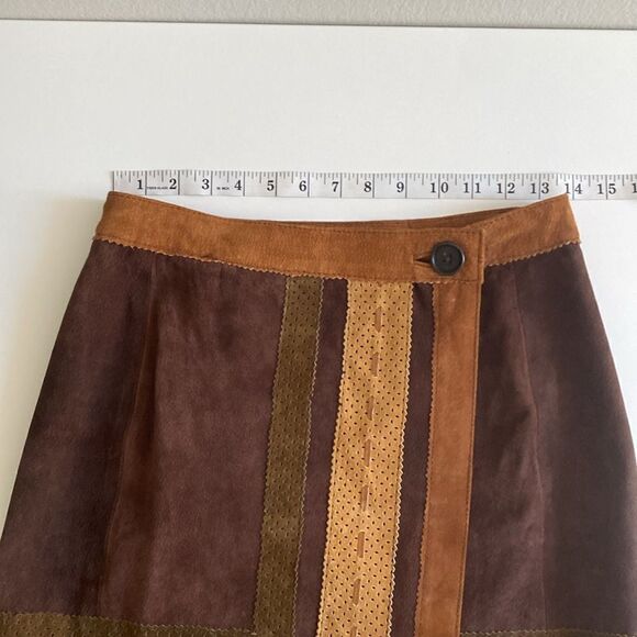 Vintage Brown & Tan Multi-panel Genuine Suede Leather Mini Wrap Skirt Size Small - Picture 10 of 14